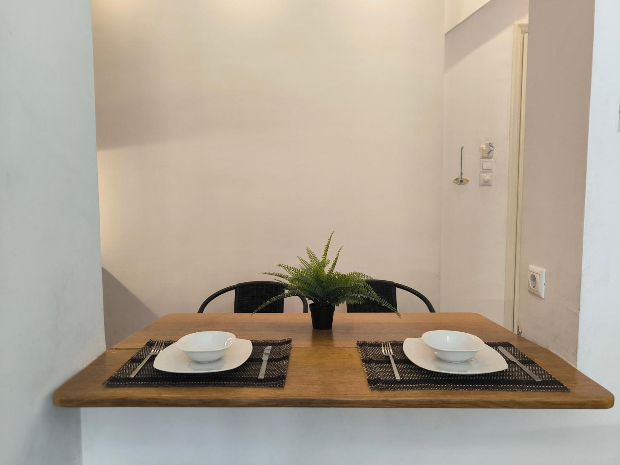 White Tundra Studio Athena Bagian luar foto